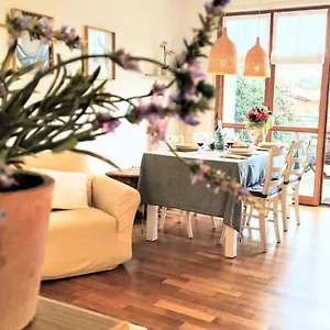  Ferienhaus La Terrazza Di Dora